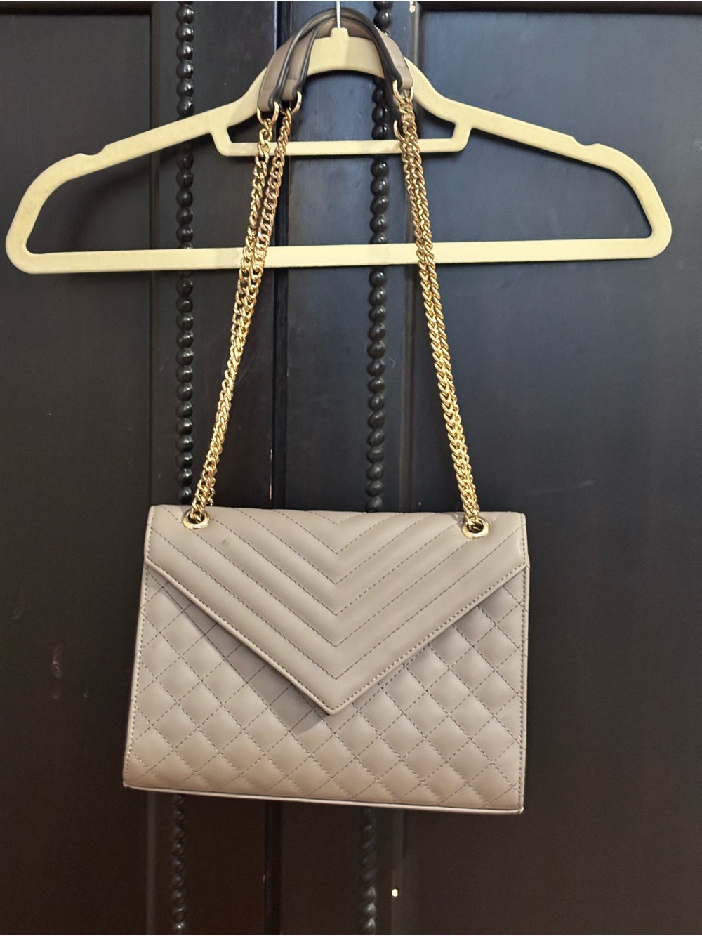 Classic Quilted Chain Shoulder Bag - Beige